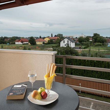 Apartments Moravske-Toplice Exteriör bild