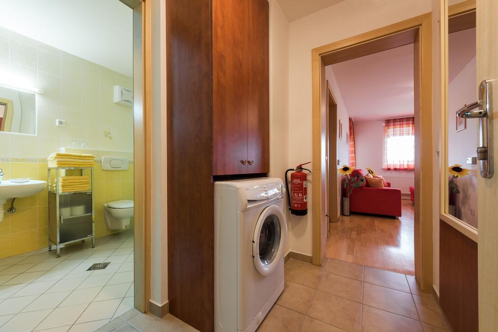 Apartments Moravske-Toplice Rum bild
