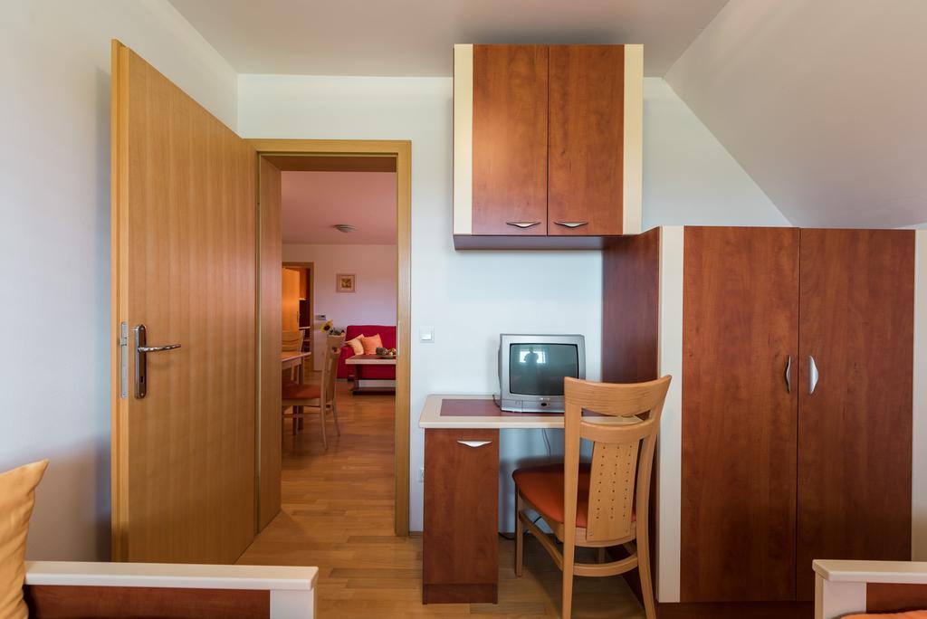 Apartments Moravske-Toplice Rum bild