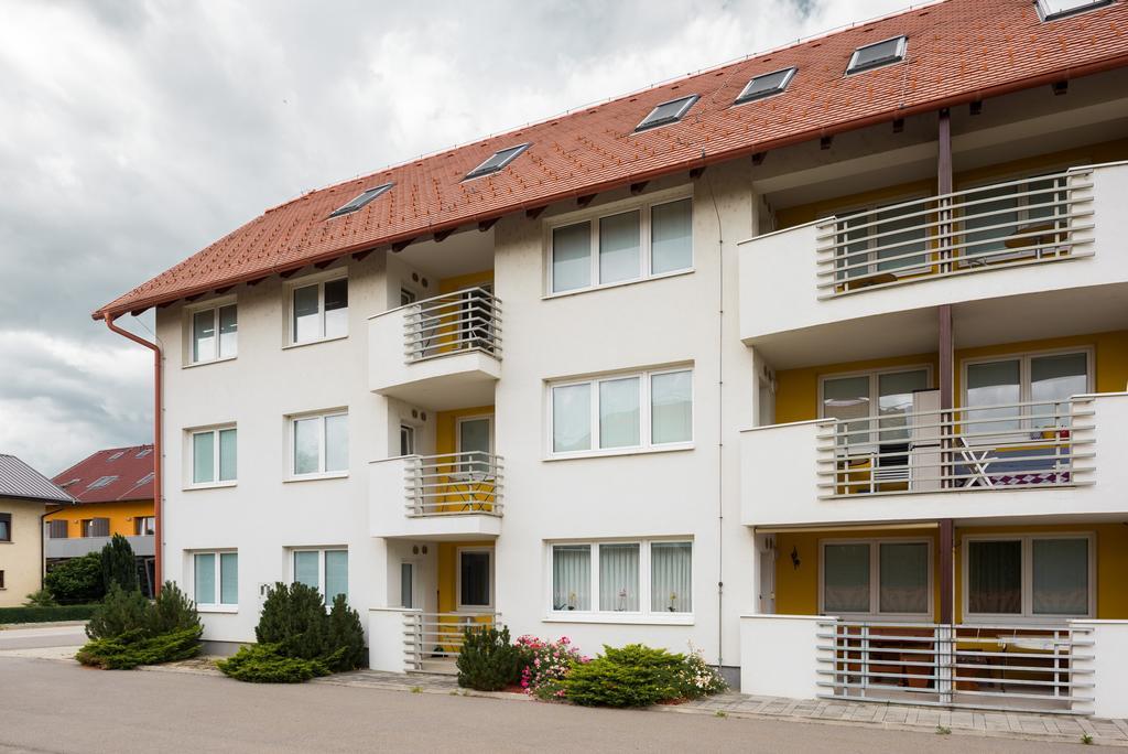 Apartments Moravske-Toplice Exteriör bild
